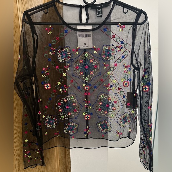 Forever 21 Embroidered Sheer Black Top - NWT - Picture 2 of 7